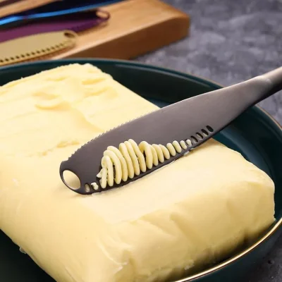 butter-knife-with-hole